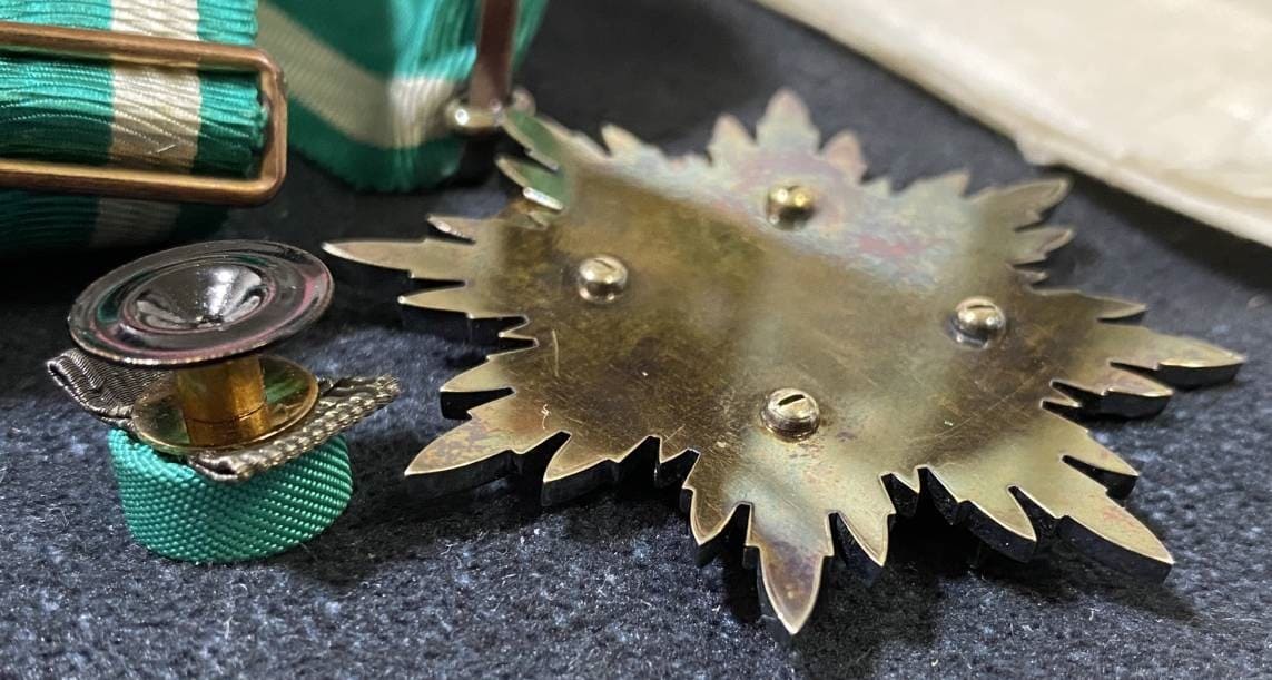 3rd class Golden Kite  order.jpg