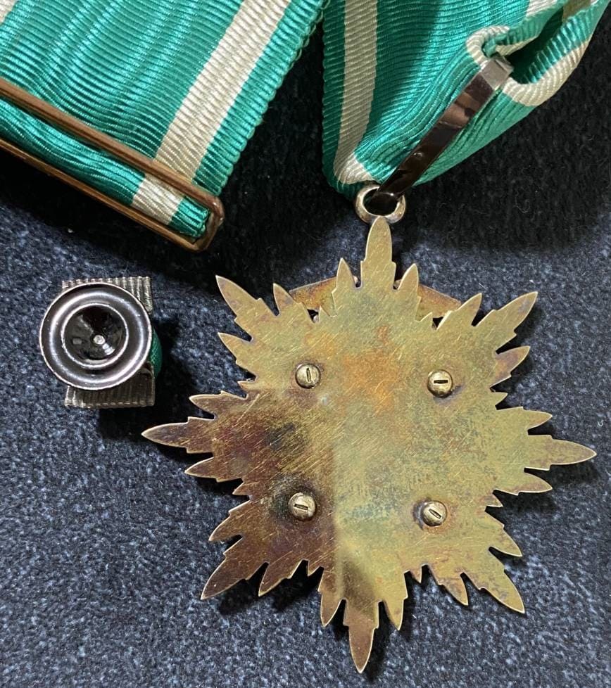 3rd class  Golden  Kite order.jpg