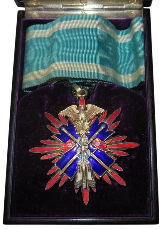 3rd  Class Golden Kite order.jpg