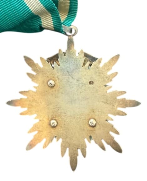 3rd  Class Golden Kite  order.jpg