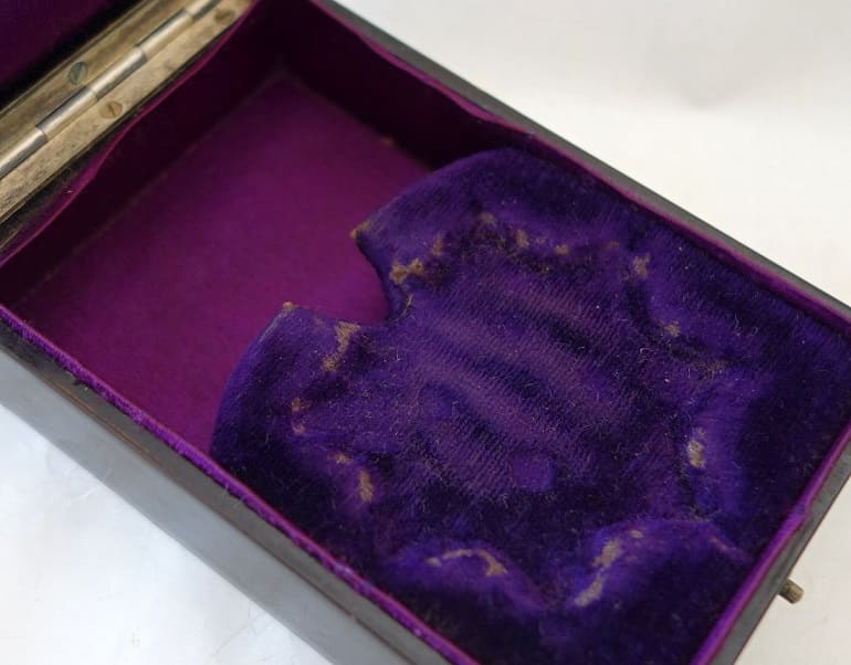 3rd Class Golden Kite orders from the Meiji  Era.jpg