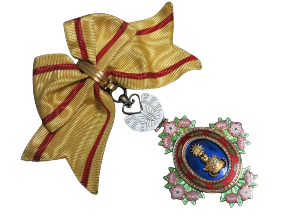 3rd Class Order  of Precious Crown.jpg