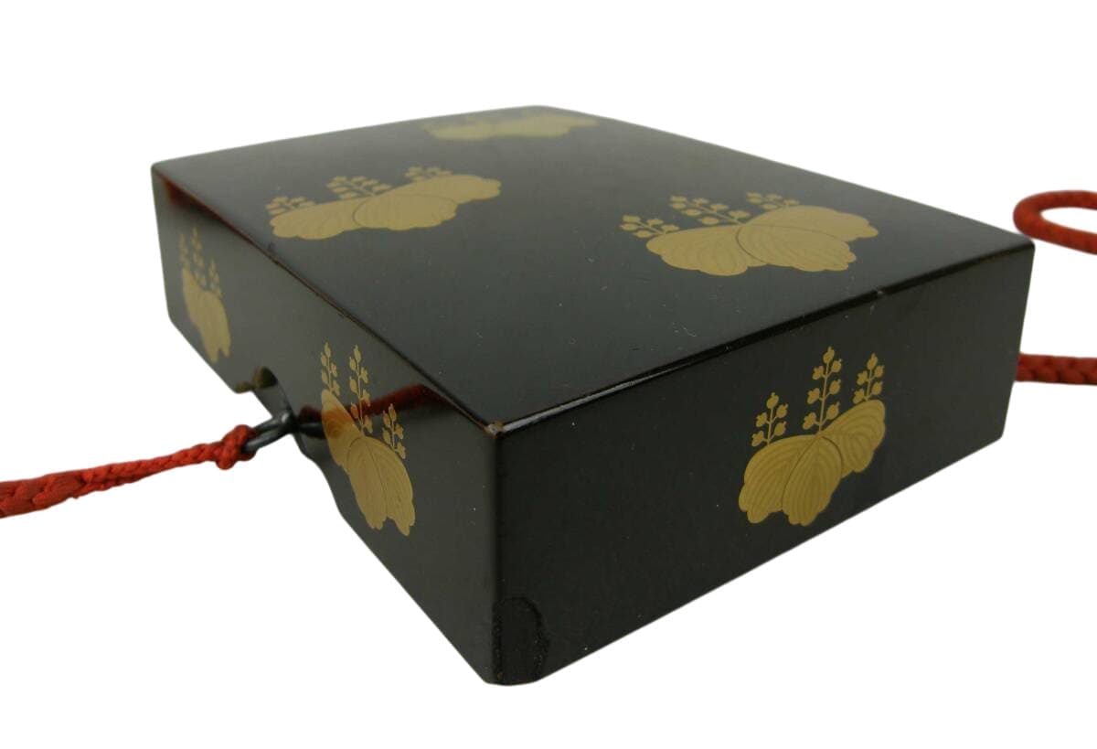 3rd class Order of Rising Sun in Cases for a  Foreigners.jpg