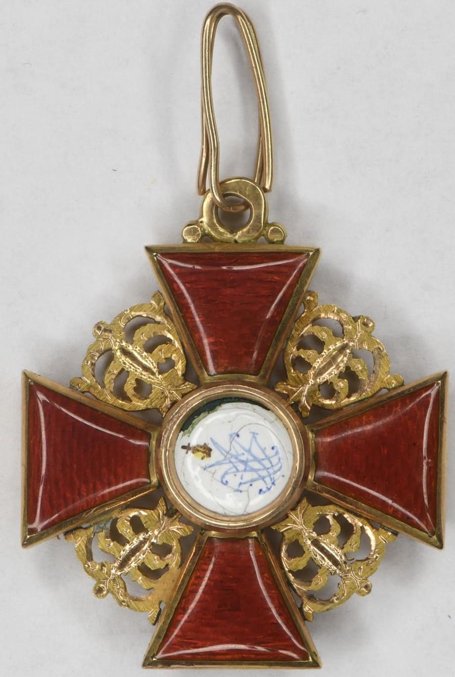 3rd class Order of Saint Anna made by Immanuel Pannasch.jpg