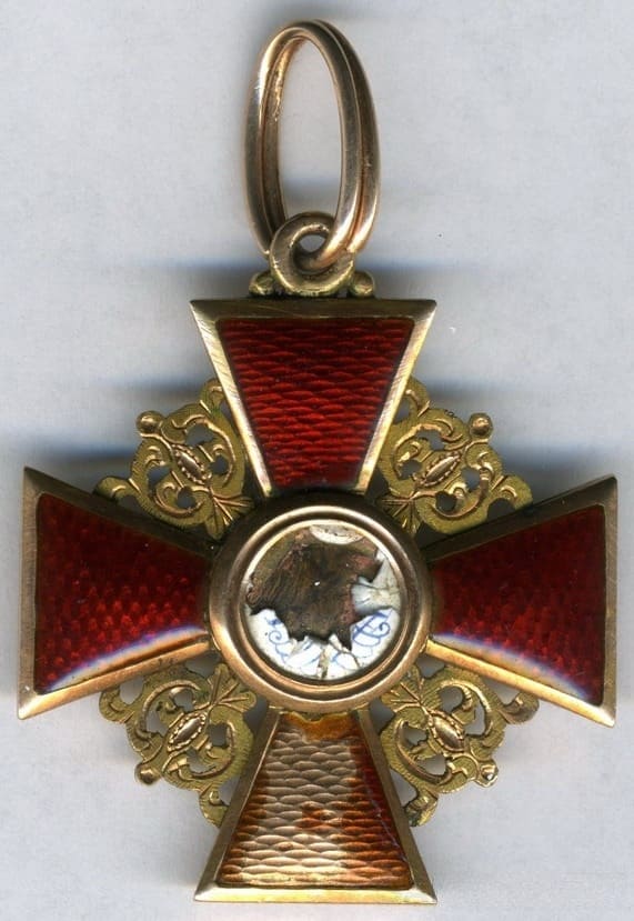 3rd class Order of Saint Anna of  1815 type made by Afanasy Panov.jpg