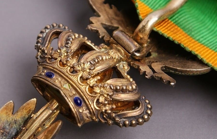 3rd class Order of the Dragon of Annam made by JMJ van  Wielik.jpg