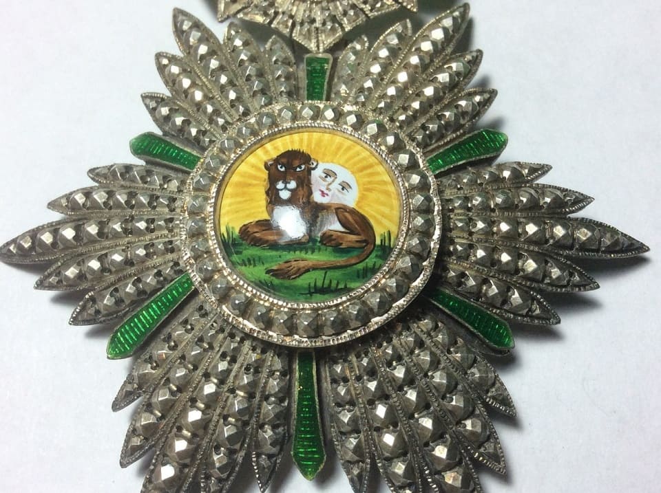 3rd class Order of the Lion and Sun made by M.J. Goudsmit, La  Haye.jpg