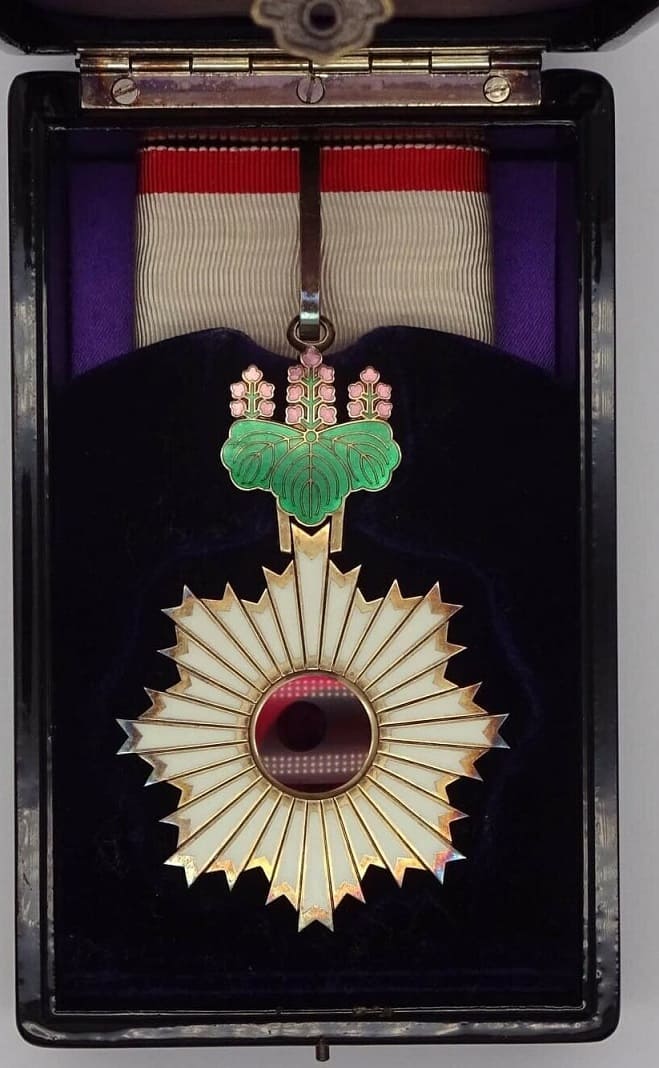 3rd class Rising Sun order with original outer cardboard case.jpg