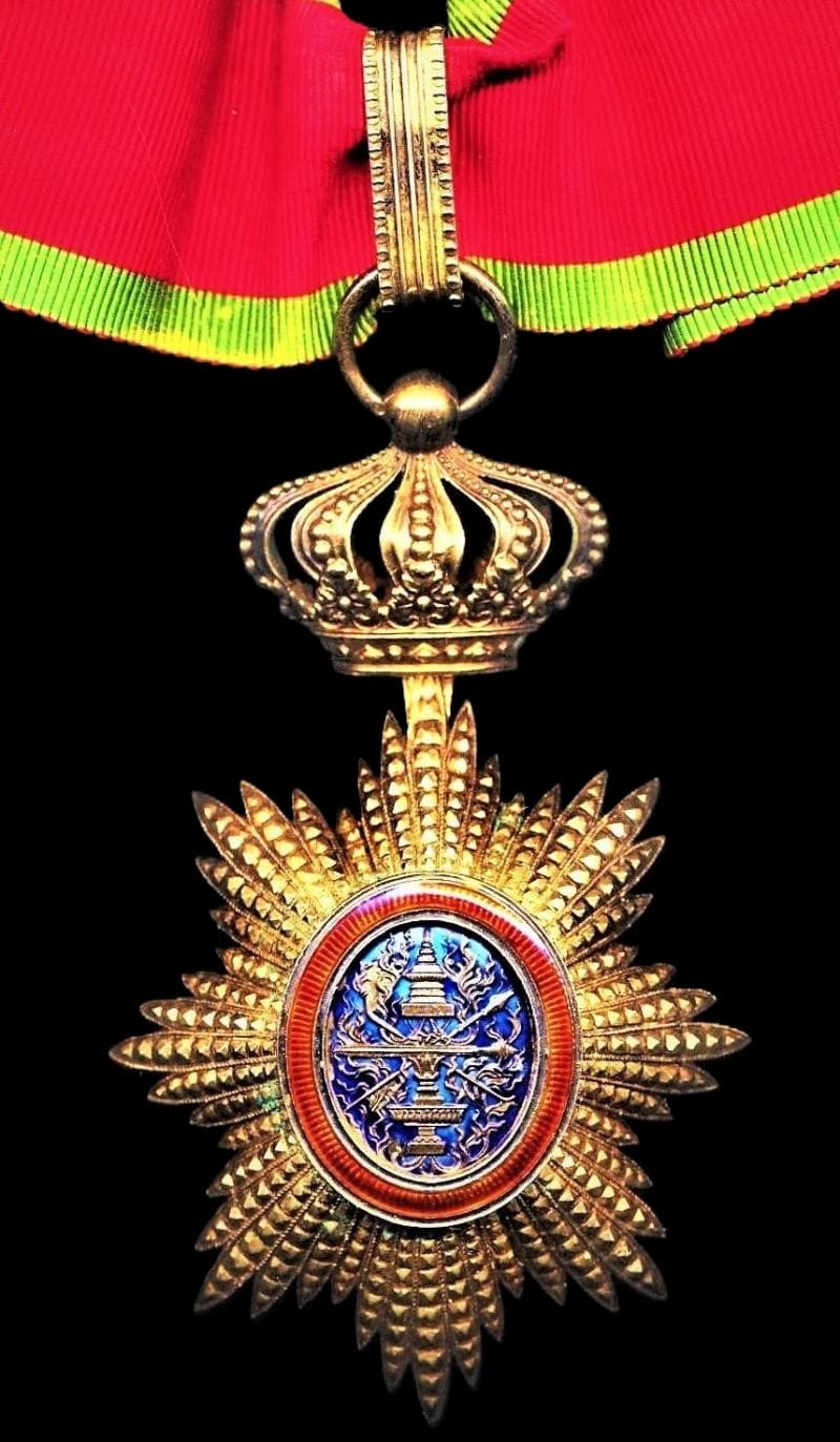 3rd class Royal Order of Cambodia made by Chobillion.jpg
