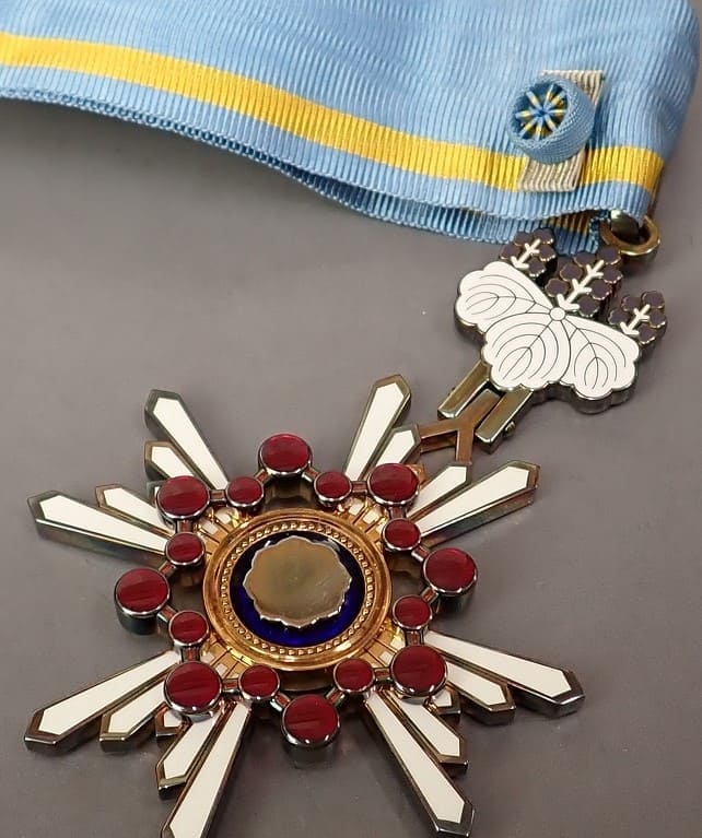 3rd class Sacred Treasure order  posthumously awarded in  2007.jpg