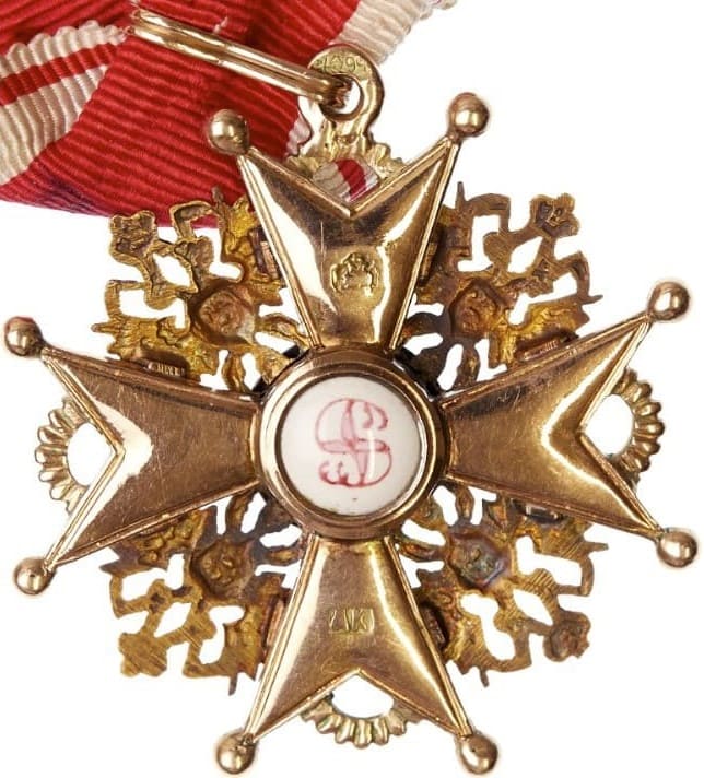 3rd class St.Stanislaus order cross from 1904+ time period.jpg