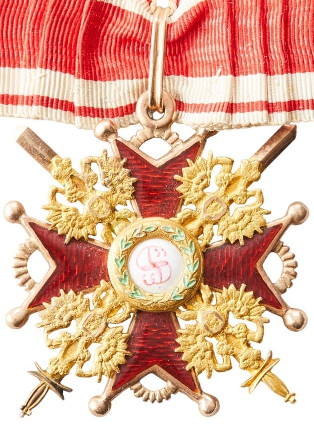 3rd class St. Stanislaus order with swords.jpg