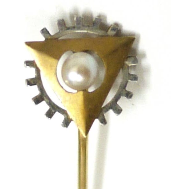 3rd Invention Exhibition Commemoration Pin.jpg