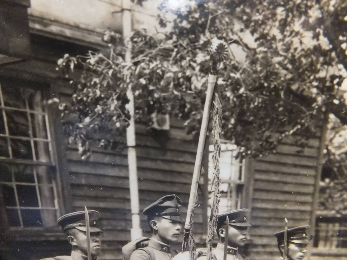 歩兵45連隊軍旗 連隊旗軍旗衛兵連隊旗手.jpg