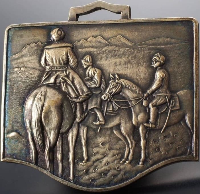 騎兵第四旅団 4th Cavalry  Brigade Watch Fob.jpg