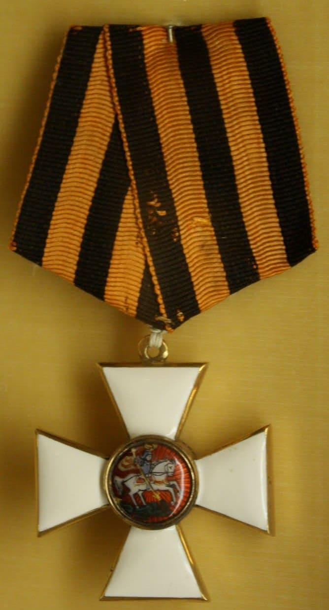 4th class Order of Saint George made by the Alexander Brylov workshop.jpg