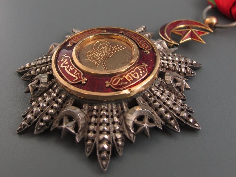 4th class Order of  the Medjidie made by A.Dupetitbosq successeur de Paul Stopin, Paris.jpg