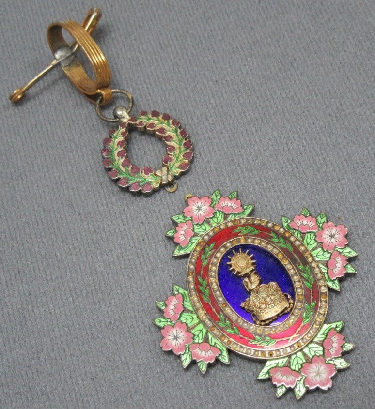 4th Class Orders of the Precious Crown.jpg