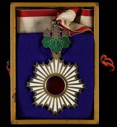 4th class Rising  Sun order awarded to Isaac Albert Mosse in 1890.jpg