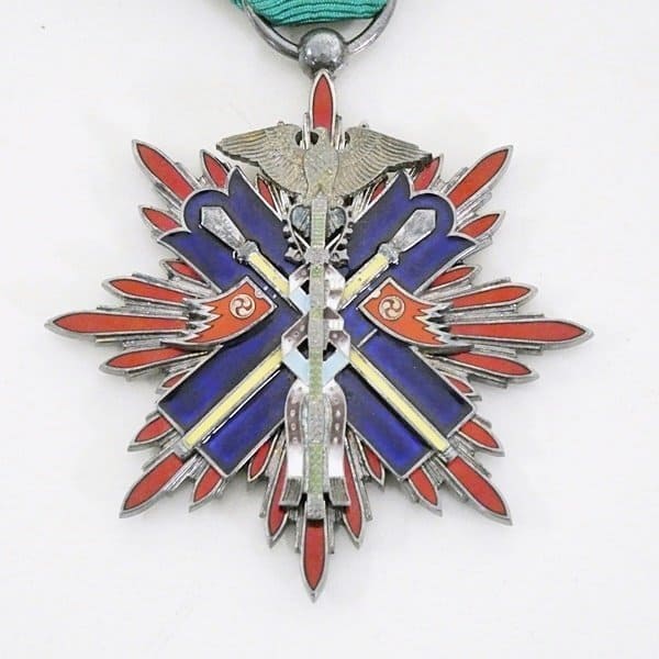 5th class Golden  Kite in paper wrapper.jpg