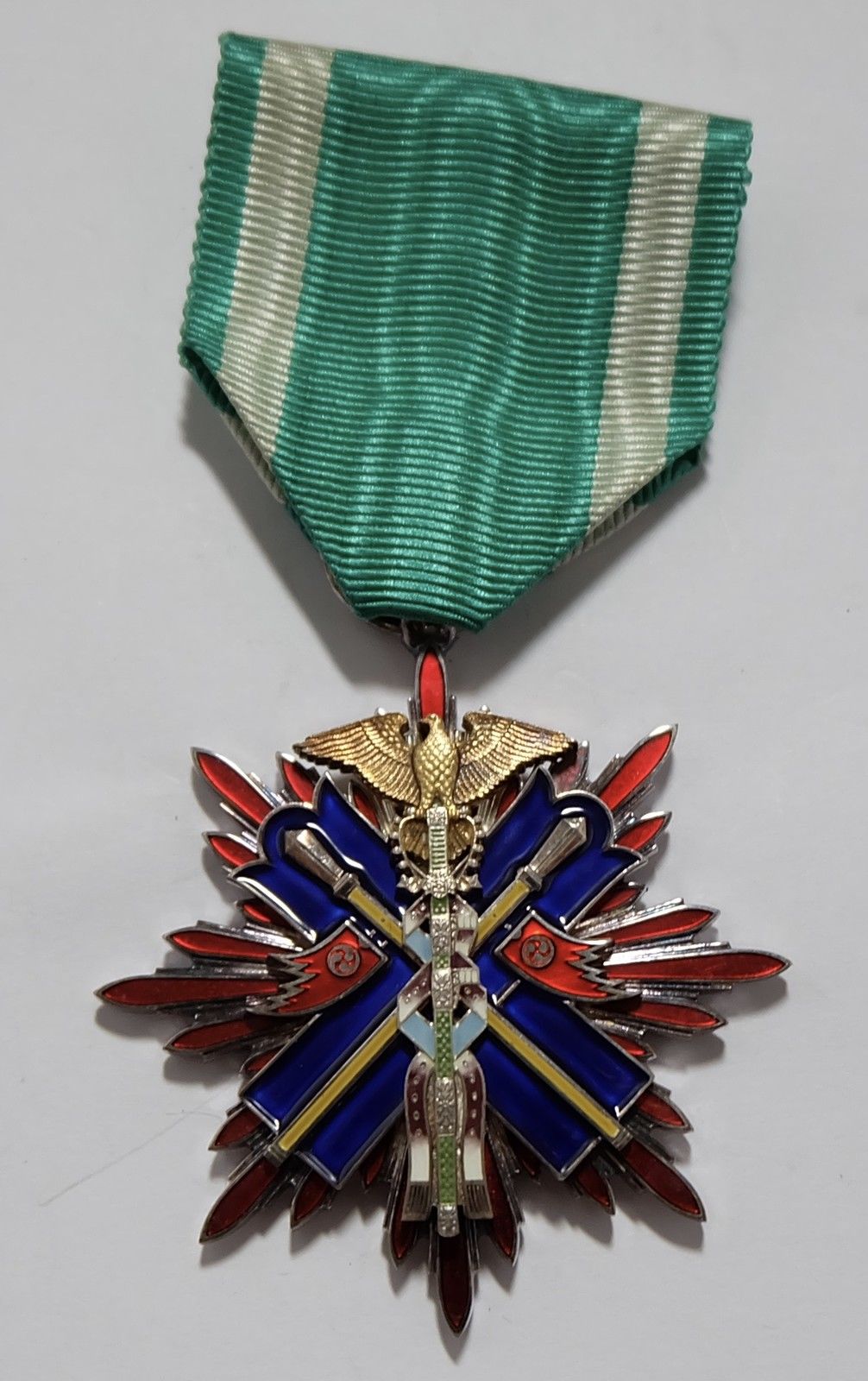 5th Class Golden Kite Order issued in 1941.jpg
