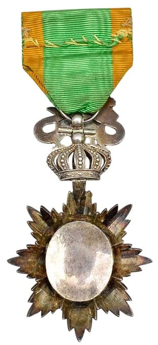 5th  class Knight's order green and yellow ribbon.jpg