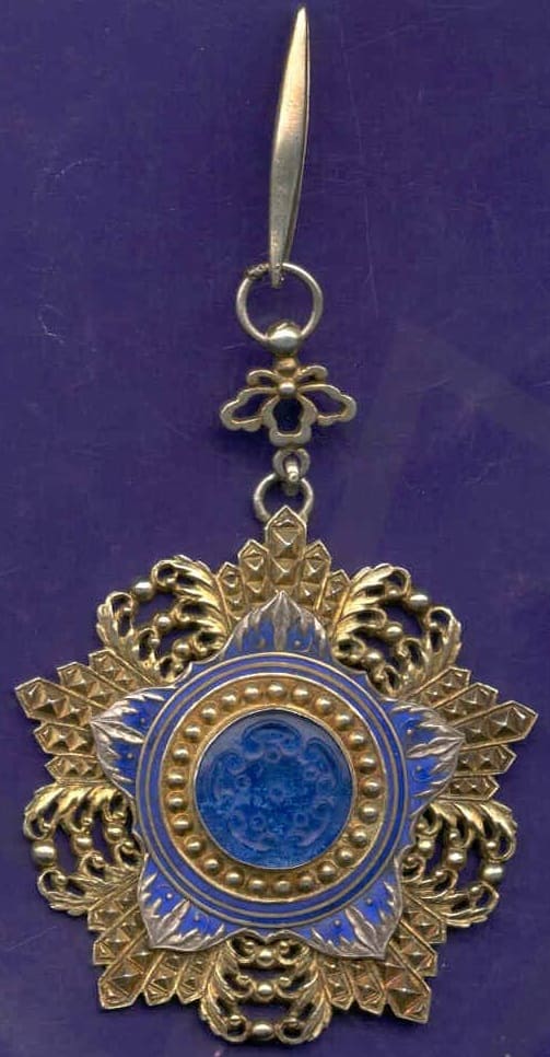 5th class Order of Brilliant Jade No.124.jpg