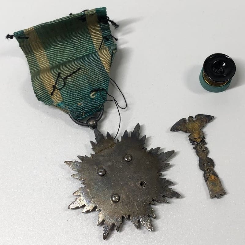 5th class Order of Golden  Kite.jpg