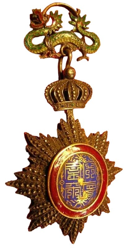 5th class Order of the Dragon of Annam made by Chapus.jpg