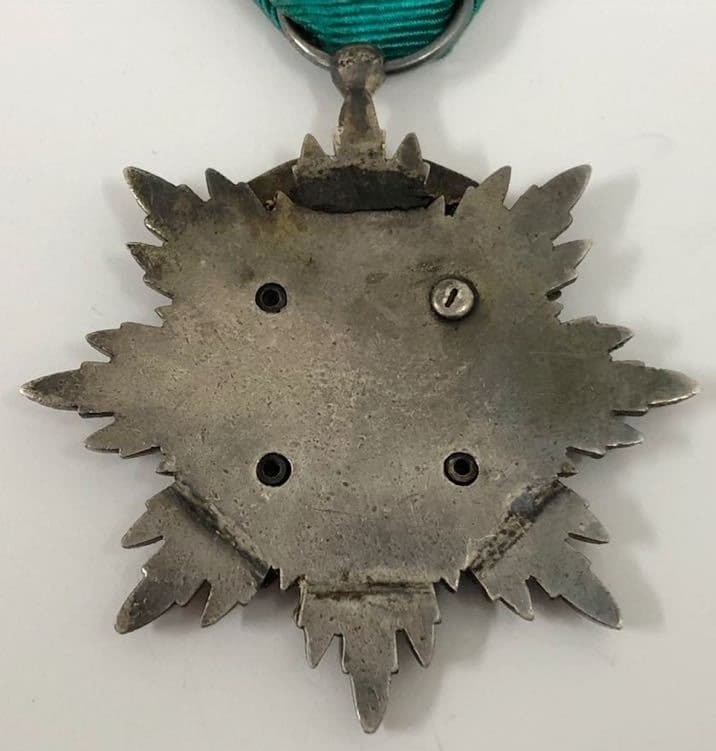 5th class Order of  the Golden Kite.jpg