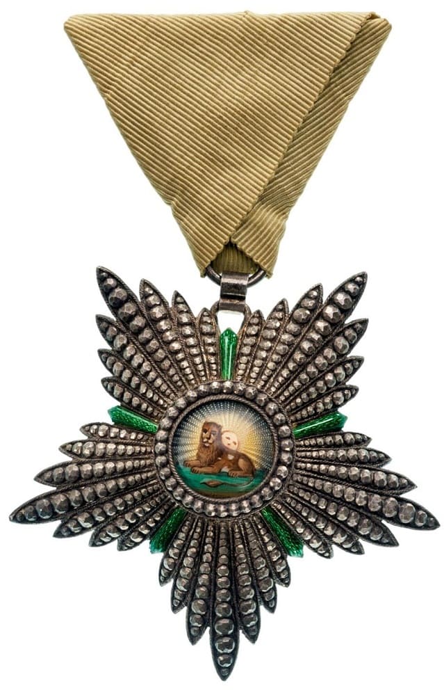 5th class Order of the Lion and Sun made by Vincenz Mayer’s Söhne.jpg