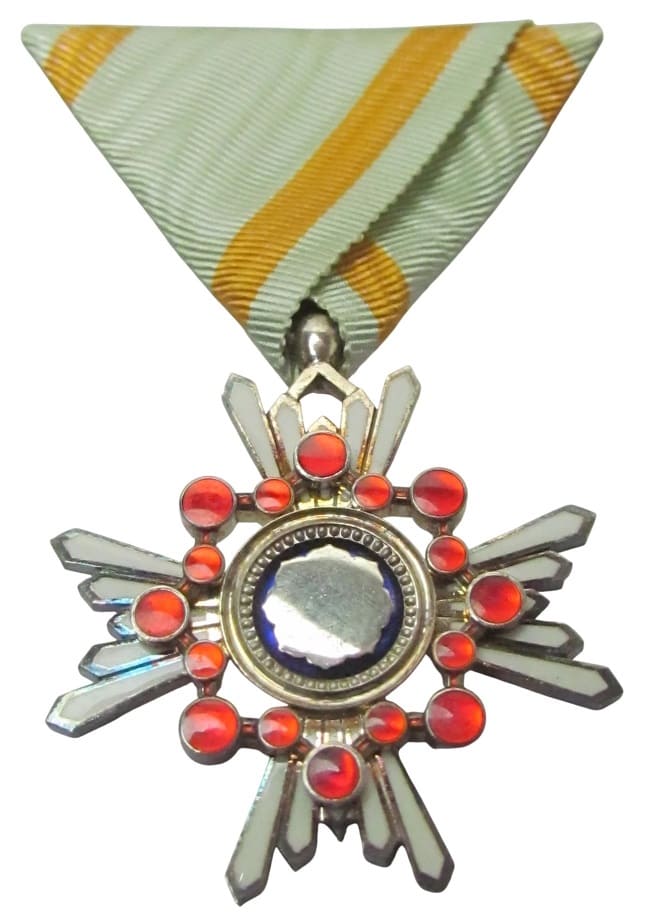 5th class Sacred Treasure order with mark 幣.jpg