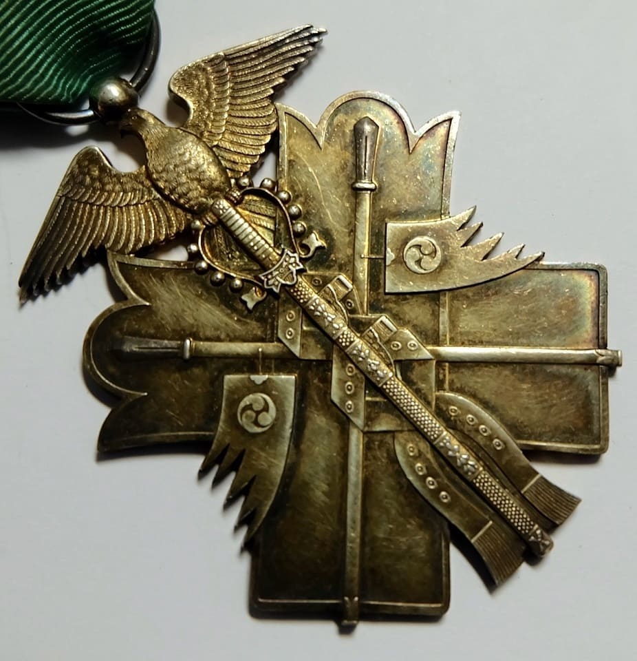 6th Class Golden Kite order  awarded in 1940 to Sergeant Major  Soshichi Sagisaka.jpg
