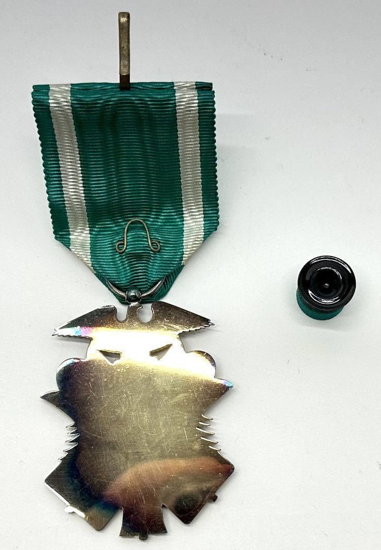 6th  class Golden Kite order posthumously awarded in 1937.jpg