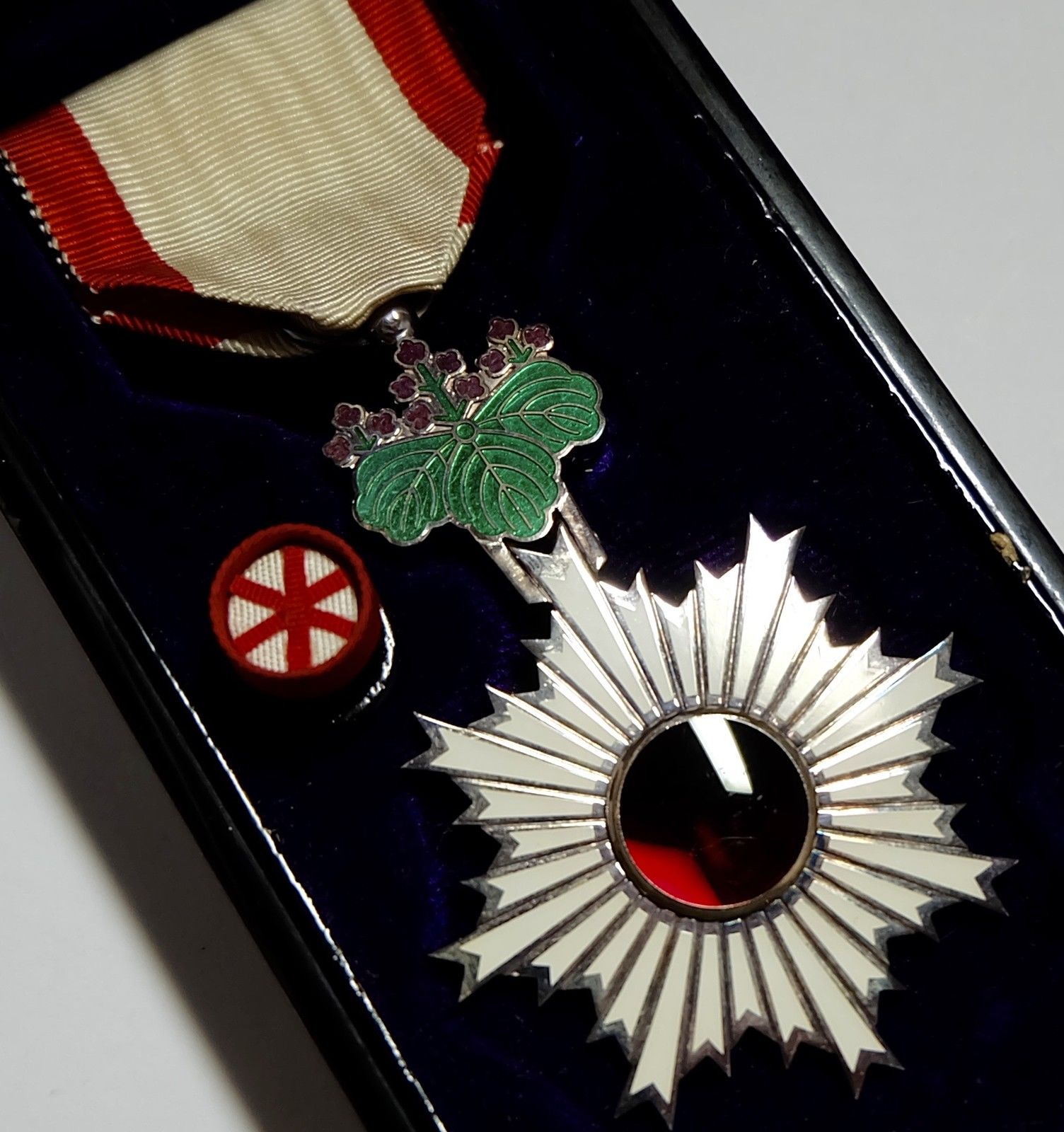 6th class Rising  Sun order.jpg