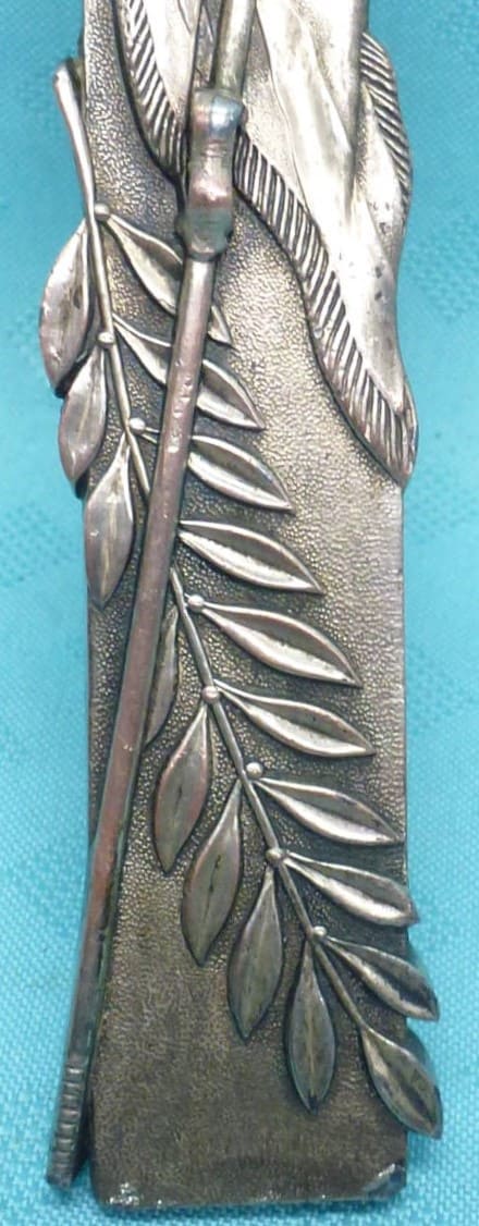 6th Division   Shandong Dispatch Jinan Incident Commemorative Paperweight.jpg 6th Division   Shandong Dispatch Jinan Incident Commemorative Paperweight.jpg