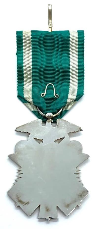 7th  class Golden Kite order marked M posthumously awarded in 1932.jpg