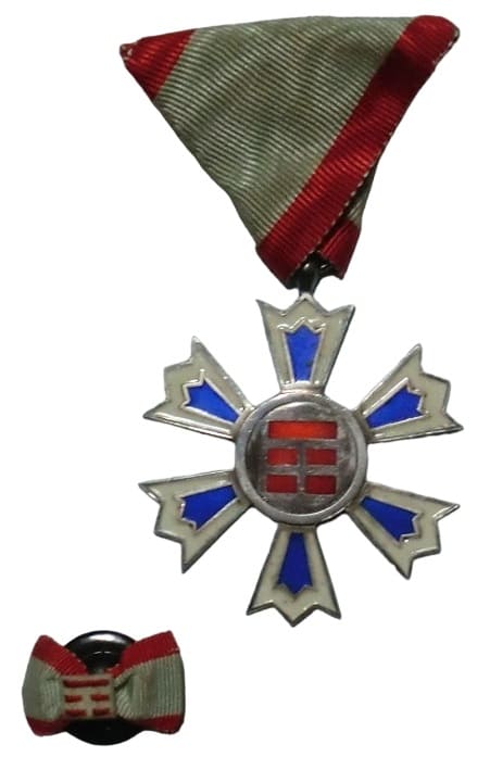 7th class  Order of the  Eight Trigrams.jpg