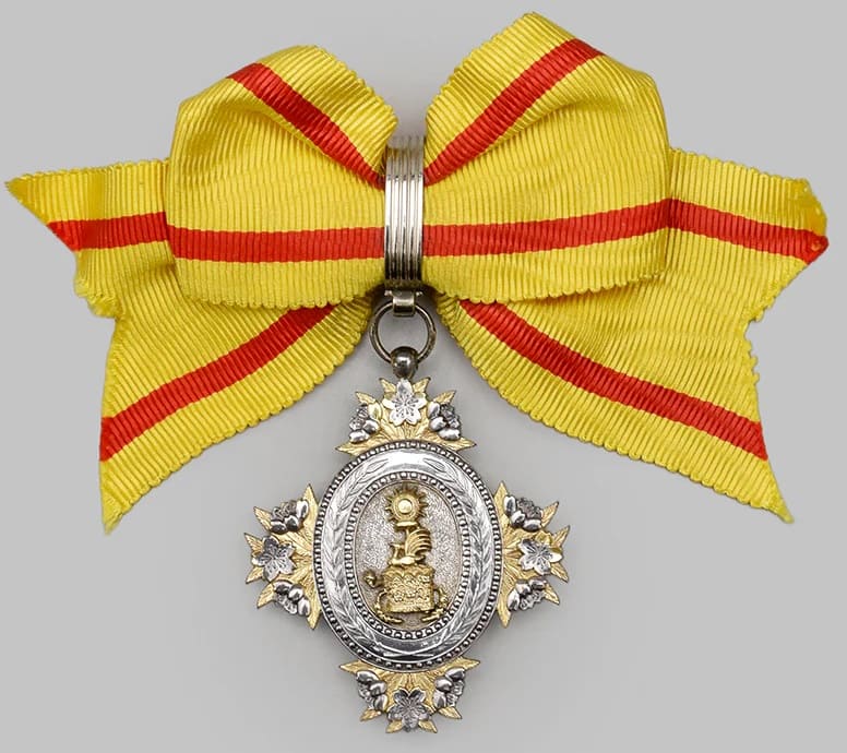 Ｉイタリア軍＊宝冠章/王冠勲章＊司令官クラス（実物） Iイタリア軍＊宝冠章/王冠勲章＊司令官クラス（実物） - メルカリ