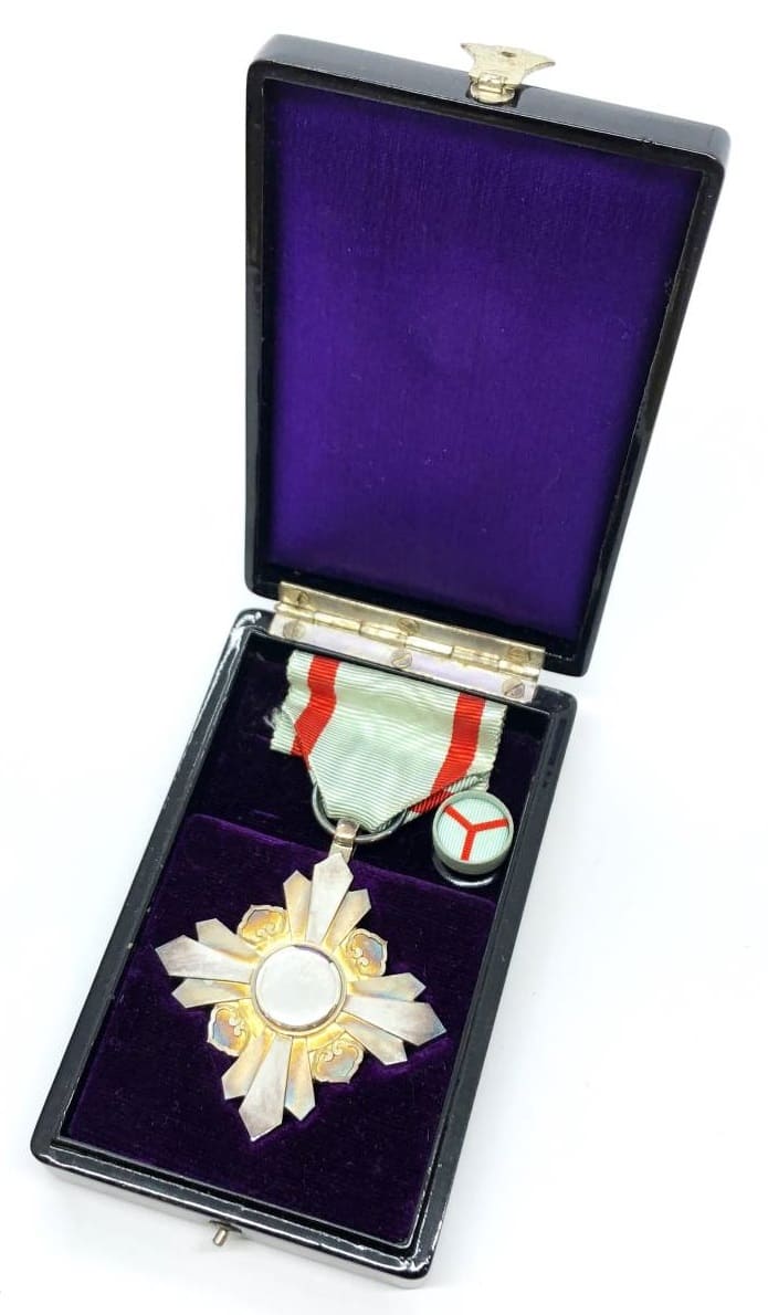 8th class Auspicious Clouds order_.jpg