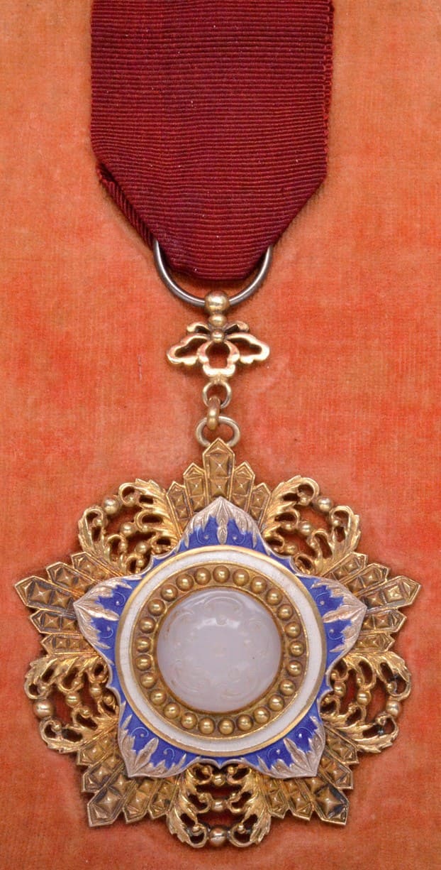 8th class Order of Brilliant Jade No.14.jpg