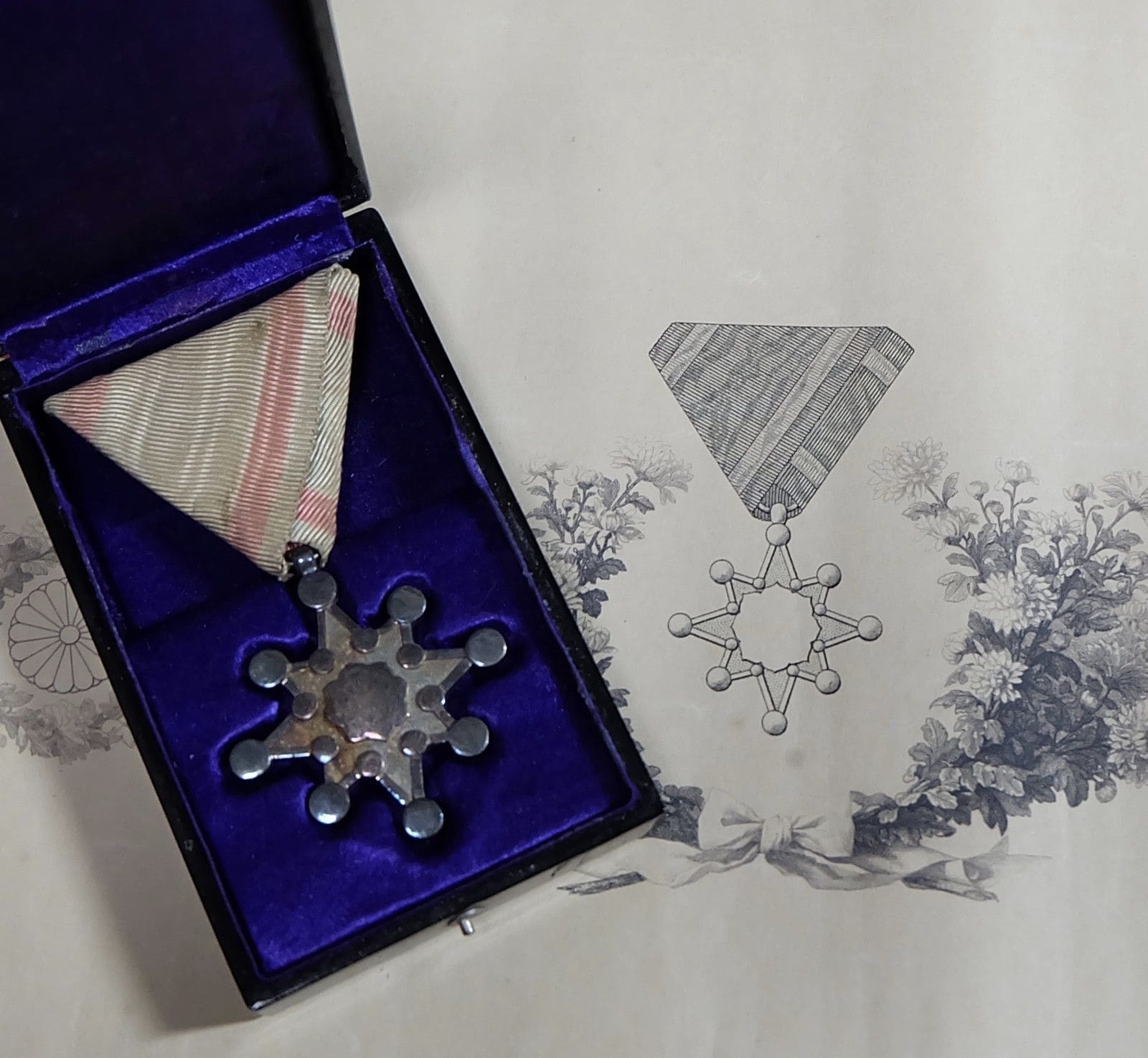 8th  class Sacred Treasure order with Pink ribbon awarded in 1917.jpg