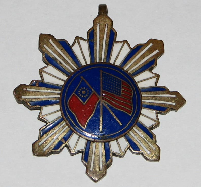 9th Army Group of the Chinese National Revolutionary Army Medal.jpg