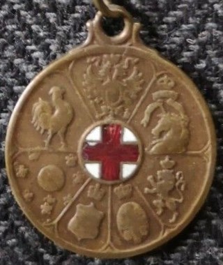 Allied WWI Red Cross Badge..jpg