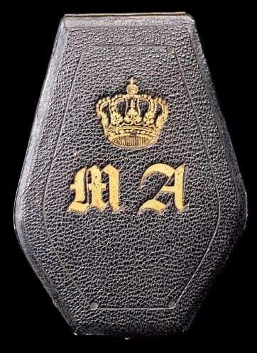 An Insignia  for the Honor Dames of the Grand-Duchess of Tuscany.jpg