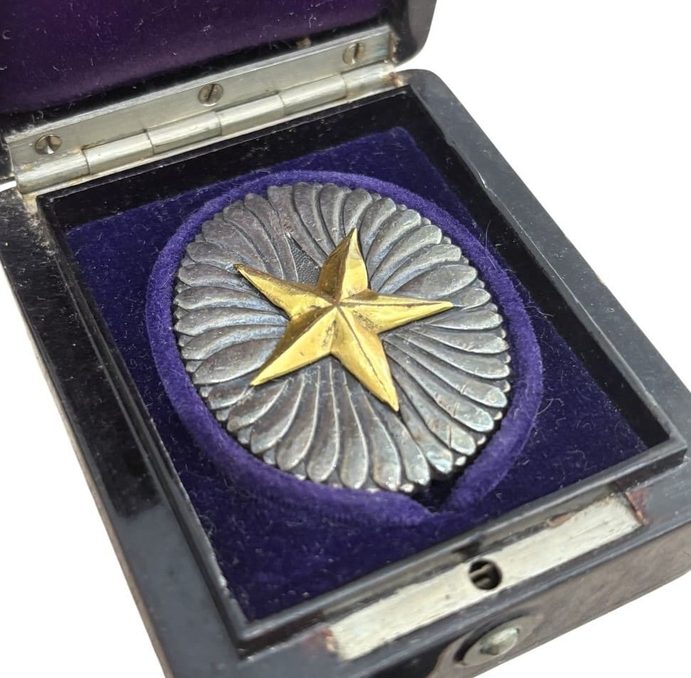 陸軍大學校卒業徽章 Army War  College Graduation Badge.jpg