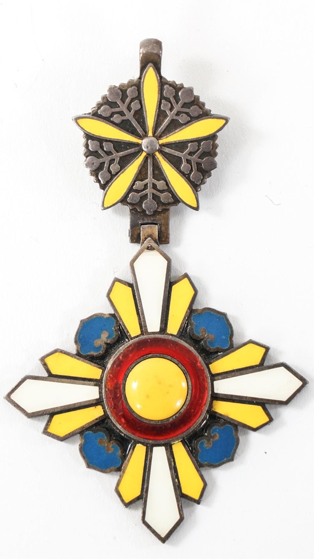 Auspicious clouds order converted into Jewelry.jpg