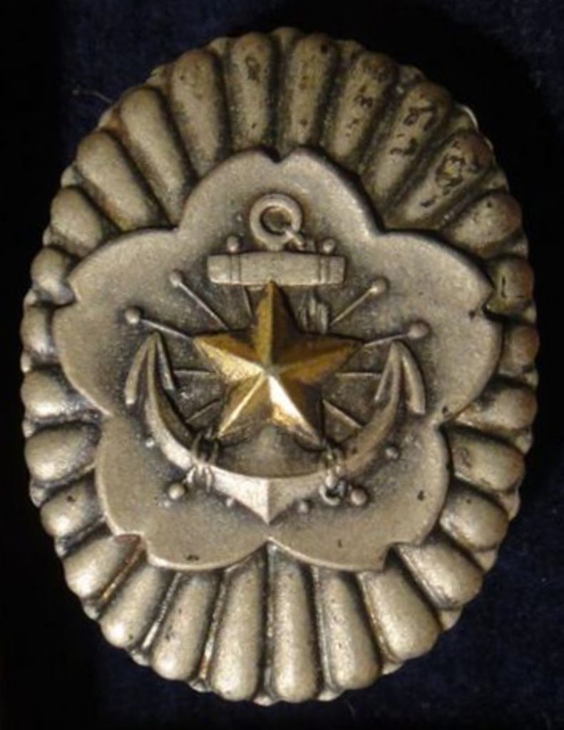 Badge of Friends of the Military Association 大日本帝國 軍友会會員章.jpg