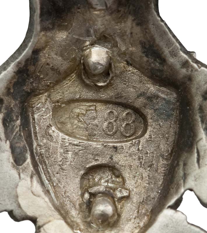 Badge of the Society for  Universal Assistance to  War-affected Soldiers.jpg