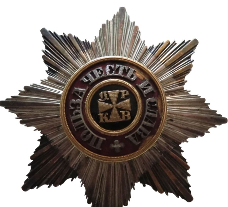Breast star of Saint Vladimir  order made by Karl Shubert with screw fastening.jpg
